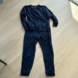 Lou & Grey matching navy set